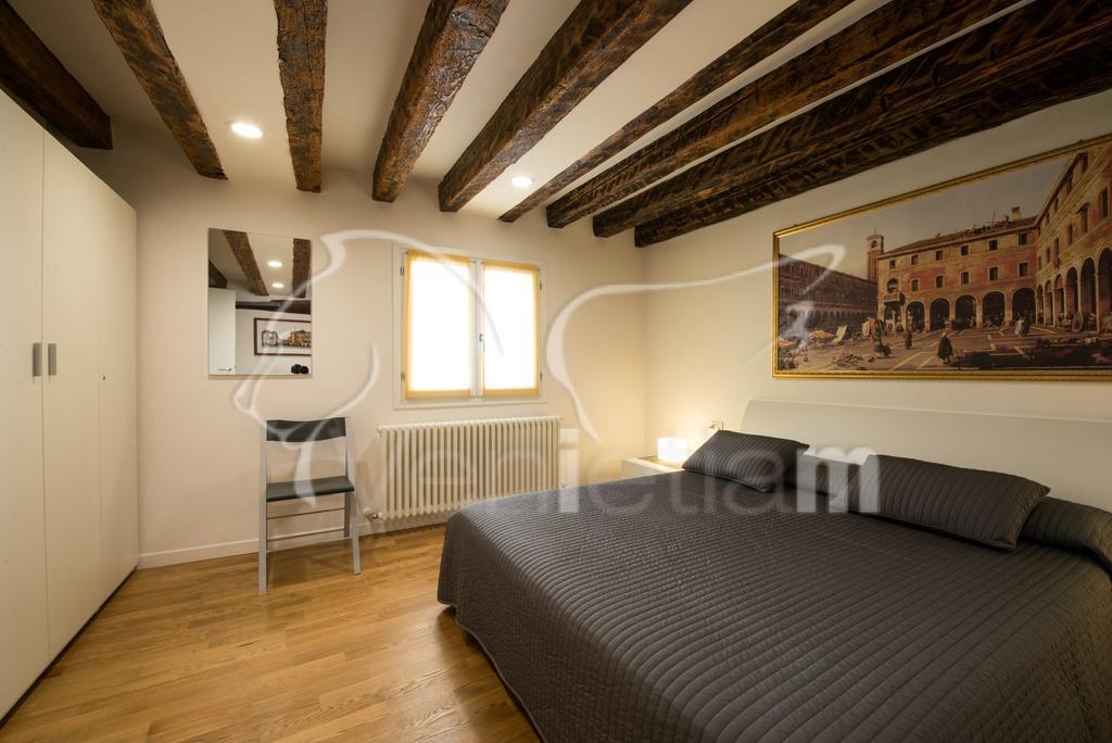 The Lion'S House Apt5 Венеція Екстер'єр фото
